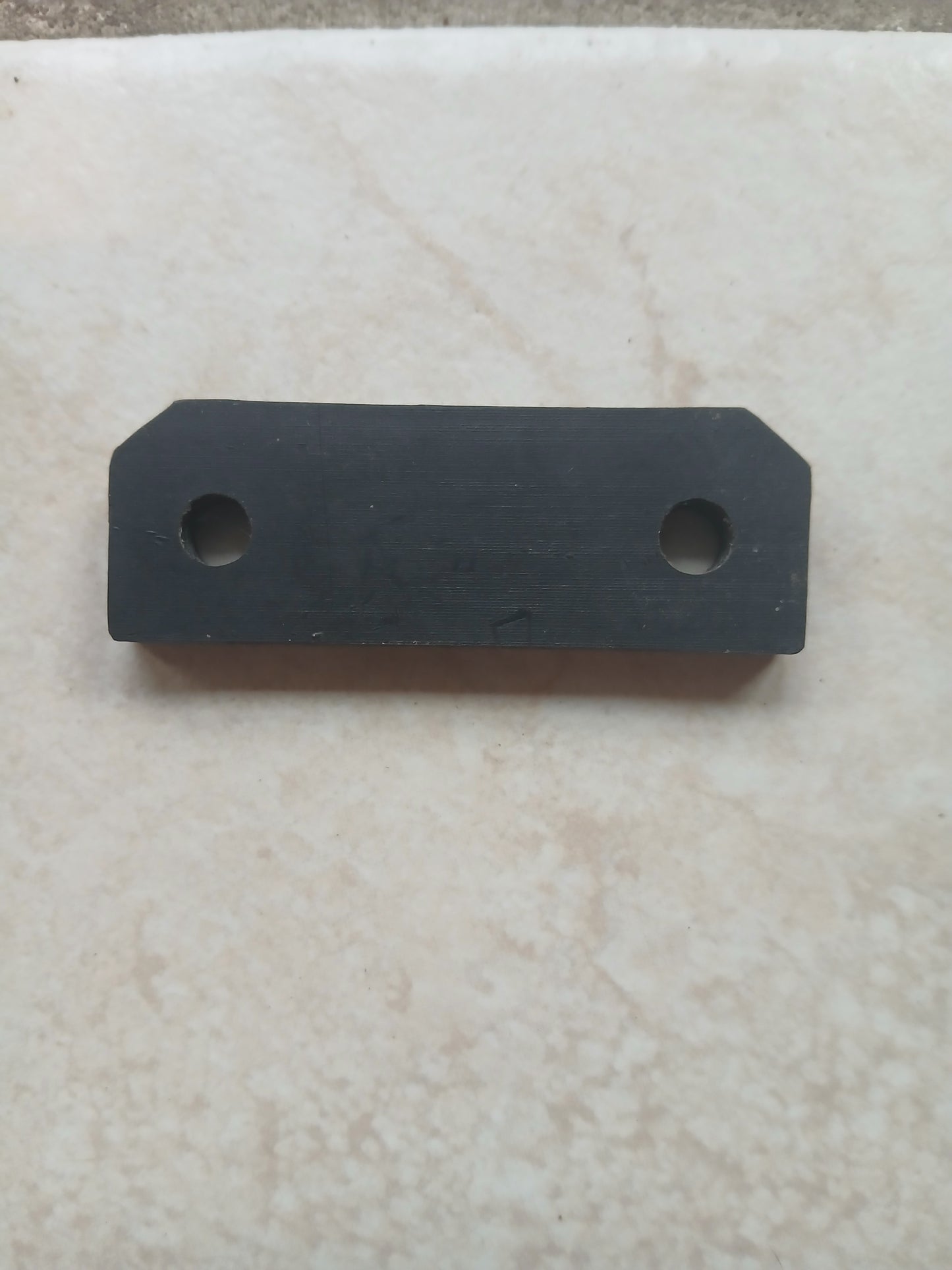 FT173/1 - Upper Tank Rubber