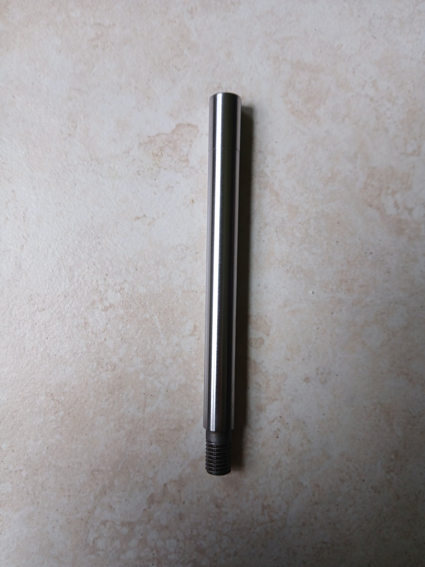 ET30/2 - OS - Camfollower Spindle Front Stepped .380