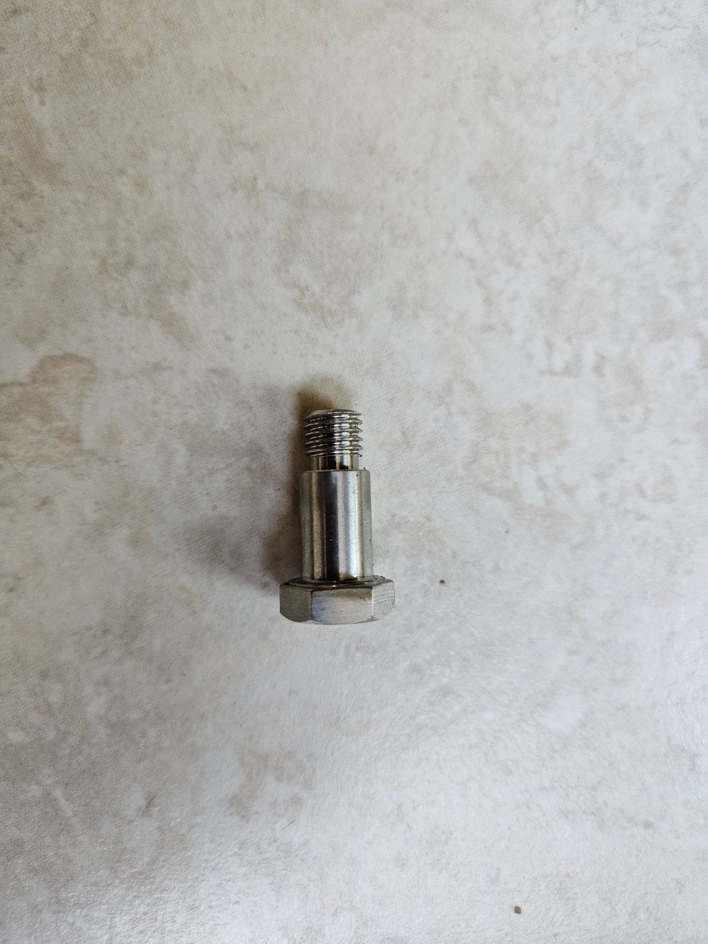 FF17 - Spring Case Pivot Lower
